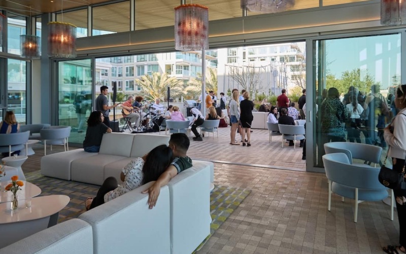spacious lounge area