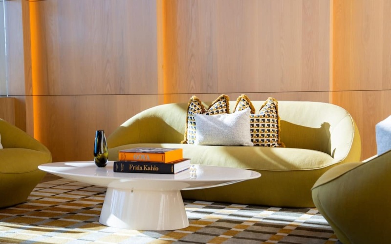 lounge area with colorful decor